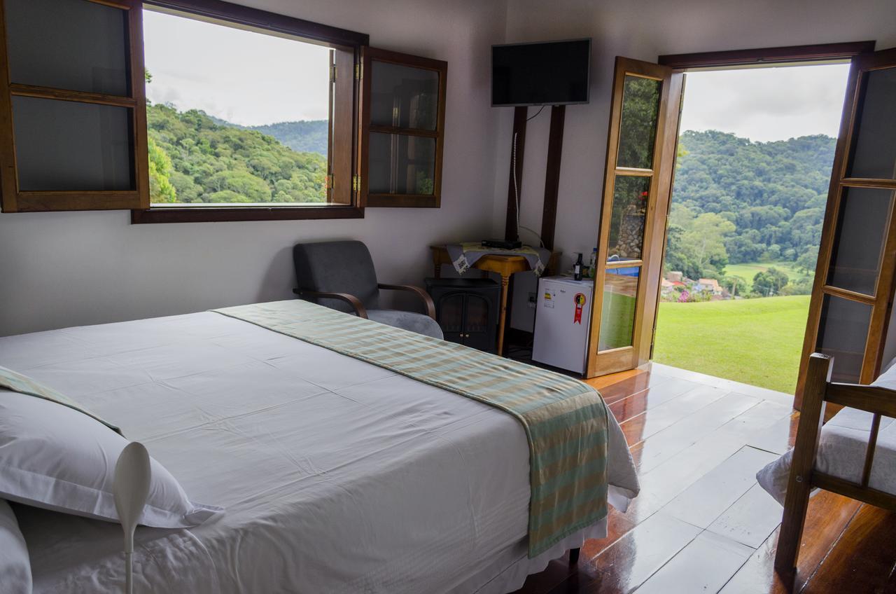 Casa Da Colina Inn